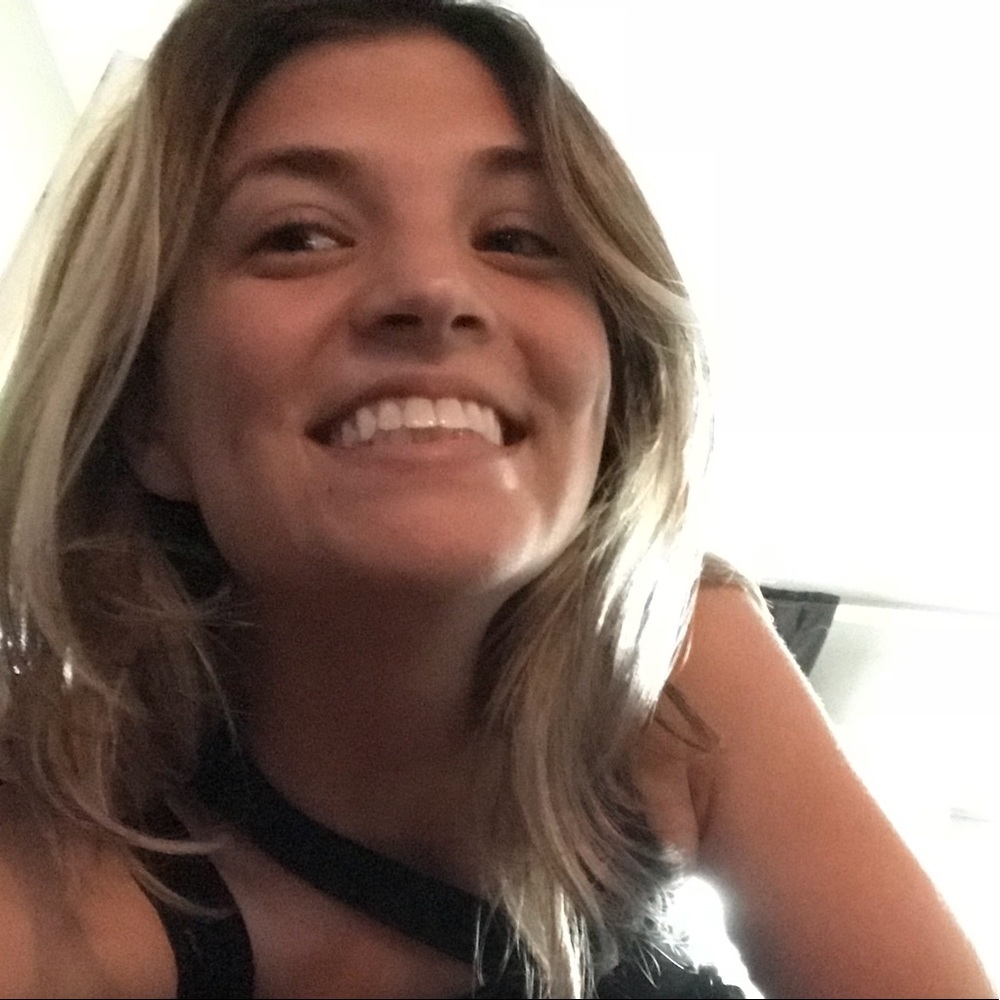 Meet your Posher, Julia